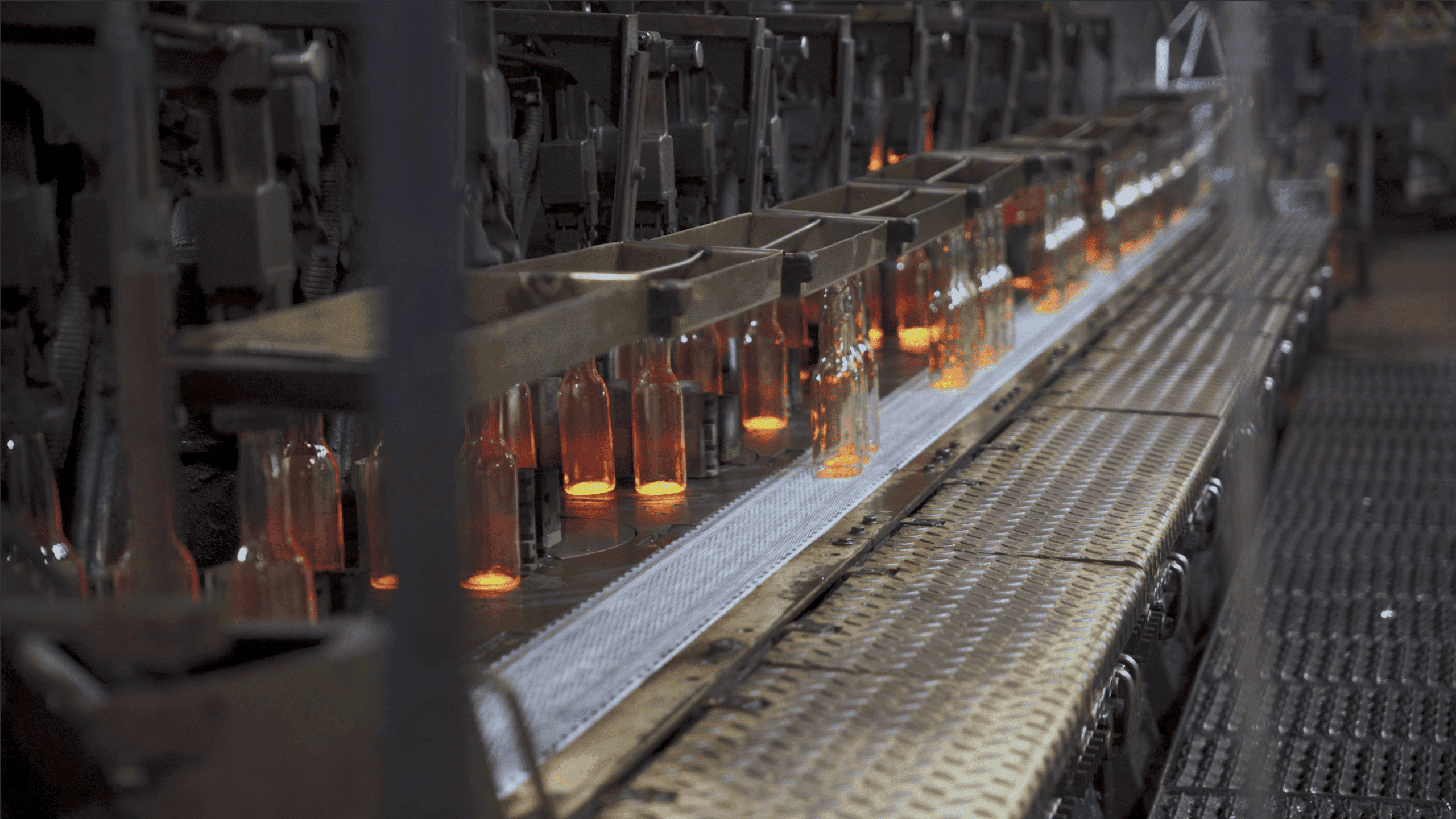 Cómo IVC logró Maximizar su Disponibilidad con Gestión Energética y Monitoreo Online Predictivo